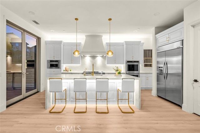 37 Preston, Tustin, CA 92782