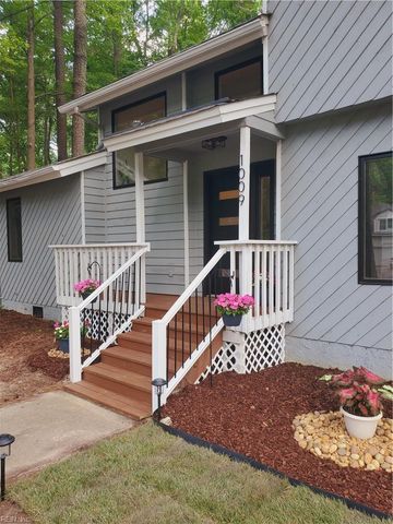 1009 Ranchero RD, Virginia Beach, VA 23456