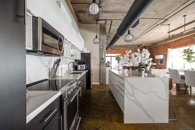 3940 7th Ave 215, San Diego, CA 92103