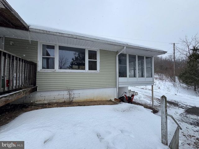 11070 CREEKSIDE DR, Huntingdon, PA 16652