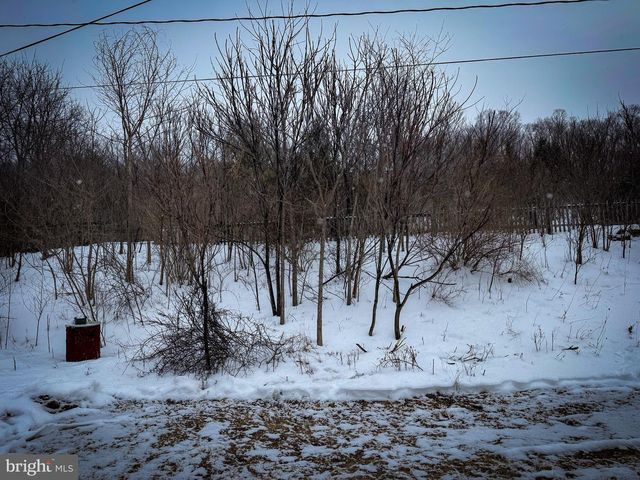 11070 CREEKSIDE DR, Huntingdon, PA 16652