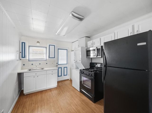212 Sheridan St, Millvale, PA 15209