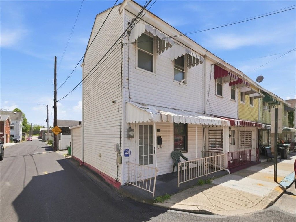 212 Sheridan St, Millvale, PA 15209