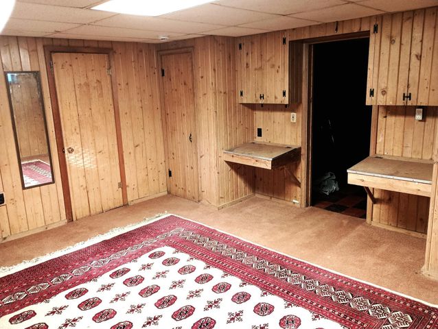 1629 Ridgewood Lane S, Roseville, MN 55113