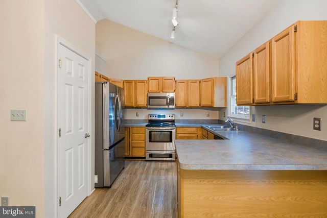 427 LESSIN DR, Lusby, MD 20657