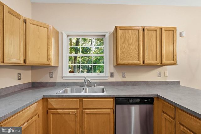 427 LESSIN DR, Lusby, MD 20657