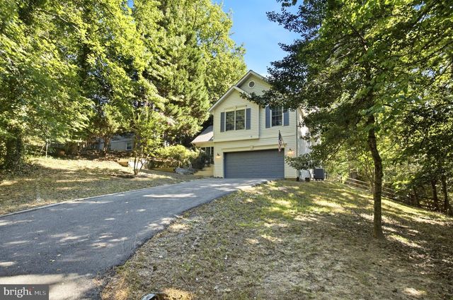 427 LESSIN DR, Lusby, MD 20657