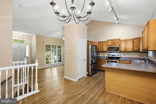 427 LESSIN DR, Lusby, MD 20657