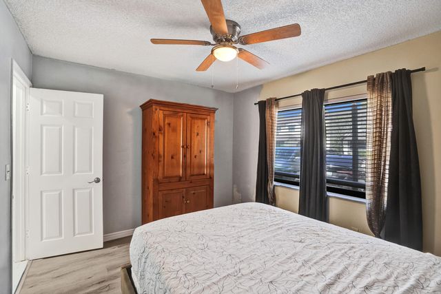 7387 NW 34th Street, Lauderhill, FL 33319