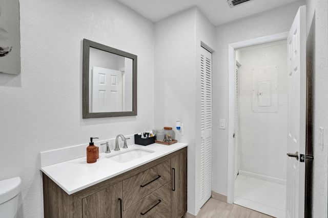 7387 NW 34th Street, Lauderhill, FL 33319