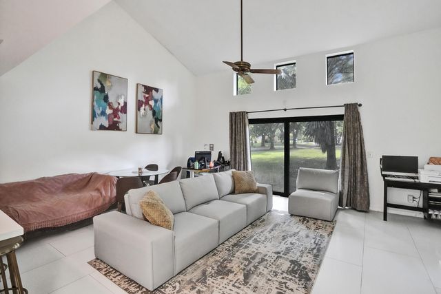 7387 NW 34th Street, Lauderhill, FL 33319