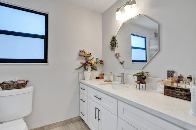 7387 NW 34th Street, Lauderhill, FL 33319