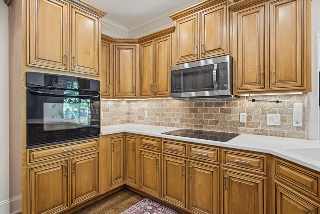 9313 Crystal Brook Drive, Apison, TN 37302