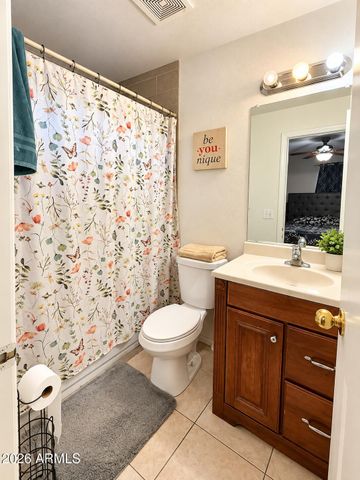 8634 W MARIPOSA Drive, Phoenix, AZ 85037