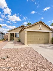 8634 W MARIPOSA Drive, Phoenix, AZ 85037