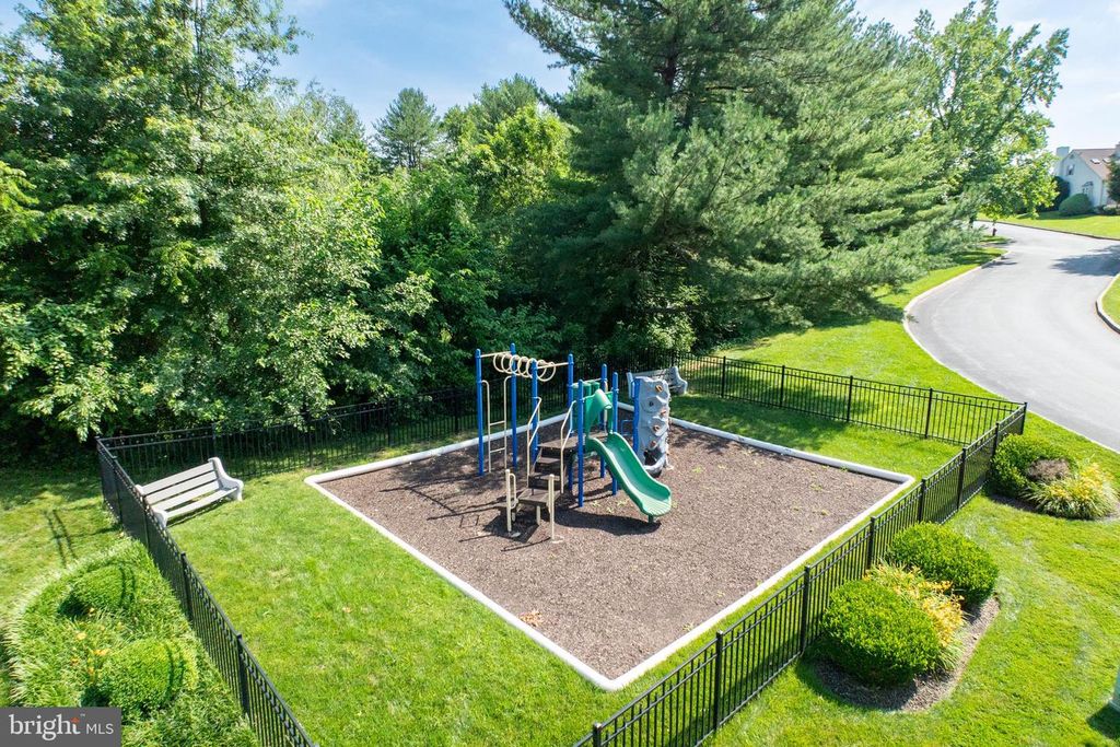 133 WESTRIDGE PL S #117, Phoenixville, PA 19460