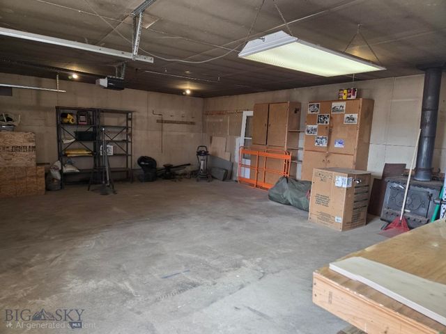 5965 Albany Avenue, Butte, MT 59701