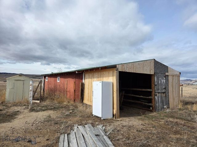 5965 Albany Avenue, Butte, MT 59701