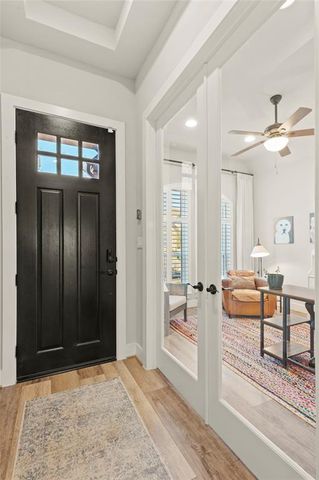 111 Chinaberry BND, Bastrop, TX 78602