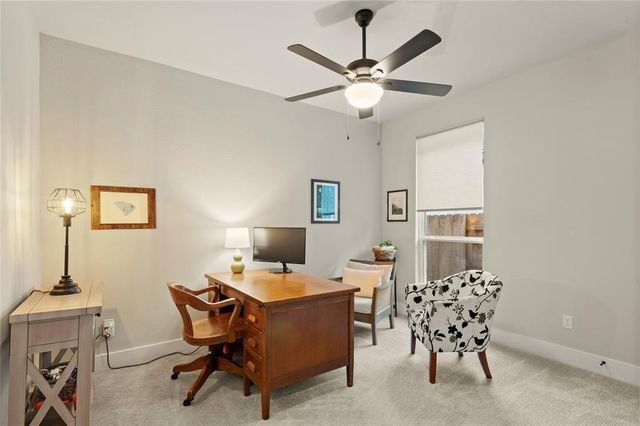 111 Chinaberry BND, Bastrop, TX 78602