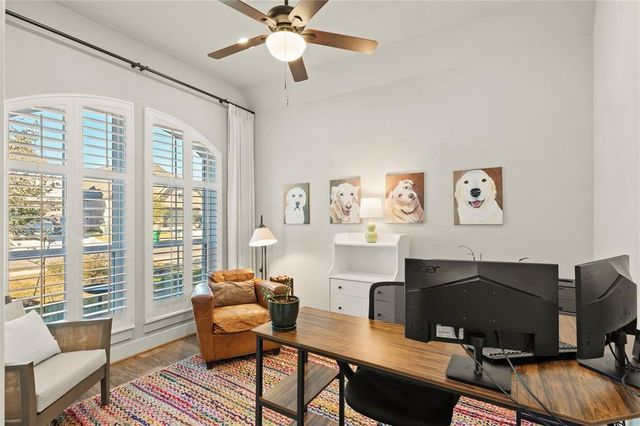 111 Chinaberry BND, Bastrop, TX 78602