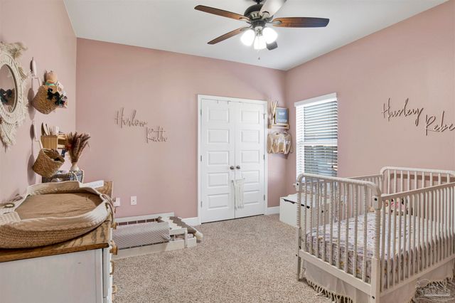 3708 Lone Fox Ct, Pace, FL 32571