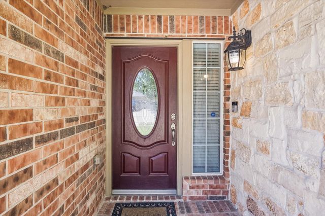 8323 Whisper Point Drive, Houston, TX 77040