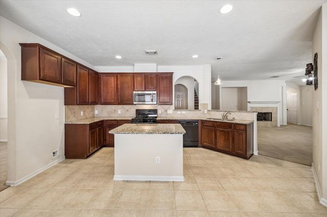 8323 Whisper Point Drive, Houston, TX 77040