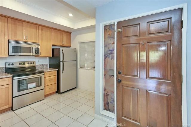 941 W Carson Street 108, Torrance, CA 90502