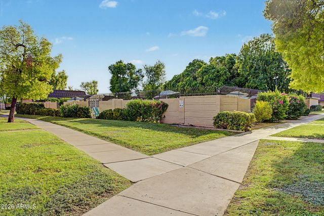 3330 S ELM Street, Tempe, AZ 85282