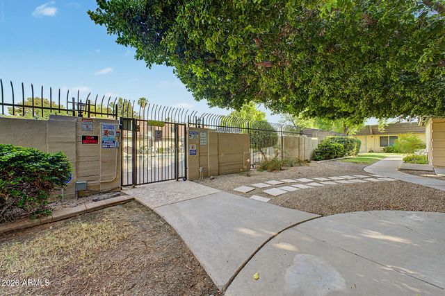 3330 S ELM Street, Tempe, AZ 85282