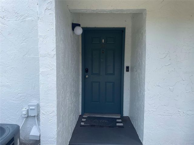 4149 S SEMORAN BOULEVARD 10, Orlando, FL 32822