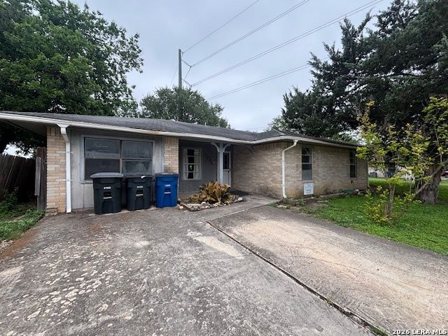 1536 EICHEN RD, New Braunfels, TX 78130