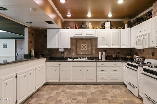 57 Via Sintra 57, Camarillo, CA 93012