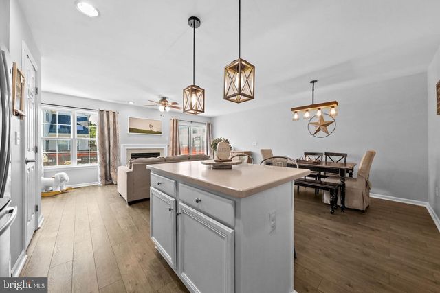 506 NOTTINGHAM PL, Delran, NJ 08075