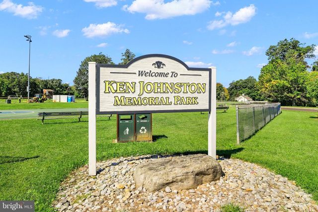 506 NOTTINGHAM PL, Delran, NJ 08075