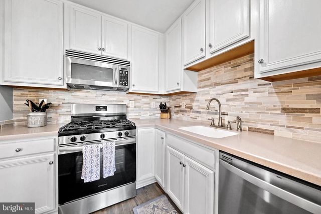 506 NOTTINGHAM PL, Delran, NJ 08075