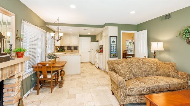 25503 Via Impreso, Valencia, CA 91355