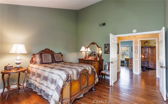 25503 Via Impreso, Valencia, CA 91355