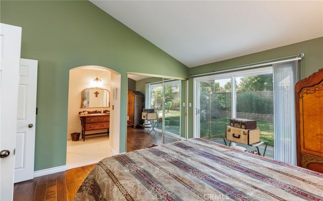 25503 Via Impreso, Valencia, CA 91355