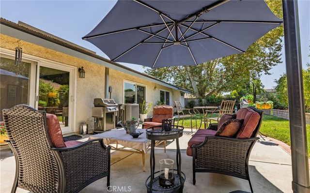 25503 Via Impreso, Valencia, CA 91355