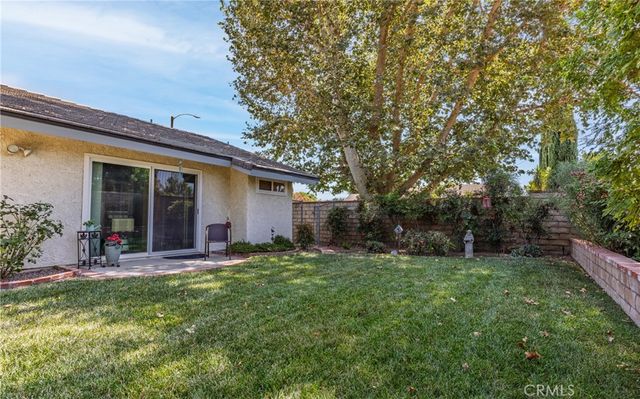 25503 Via Impreso, Valencia, CA 91355