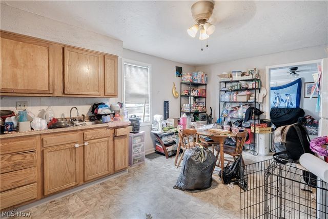 1612 Maple Avenue, Wellsville, OH 43968