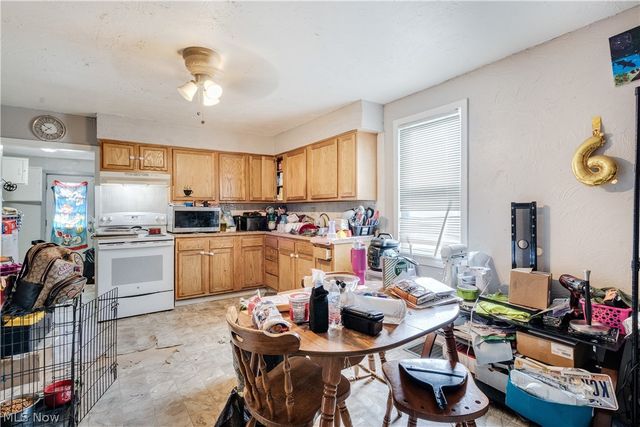 1612 Maple Avenue, Wellsville, OH 43968