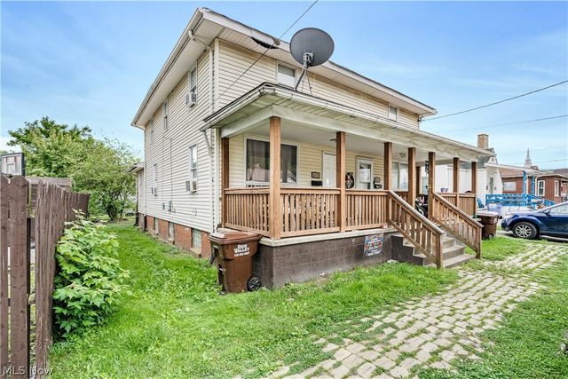 1612 Maple Avenue, Wellsville, OH 43968