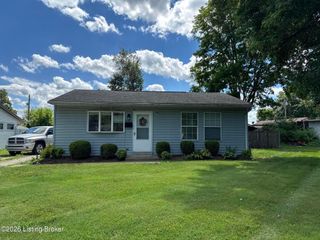 3202 Ainslie Way, Louisville, KY 40220