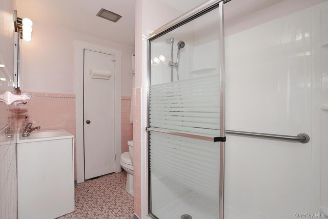 221 N Midland Avenue, Nyack, NY 10960