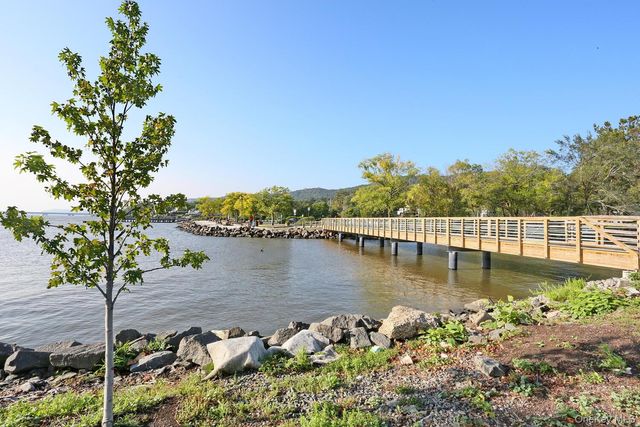 221 N Midland Avenue, Nyack, NY 10960