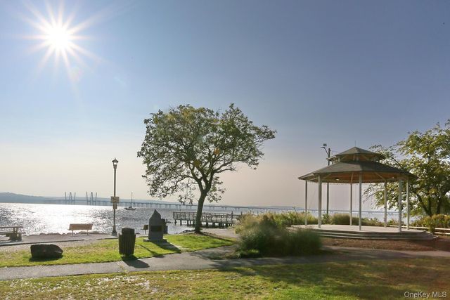 221 N Midland Avenue, Nyack, NY 10960