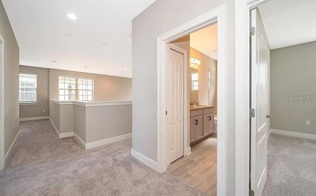 10425 SIDDINGTON DR, Orlando, FL 32832